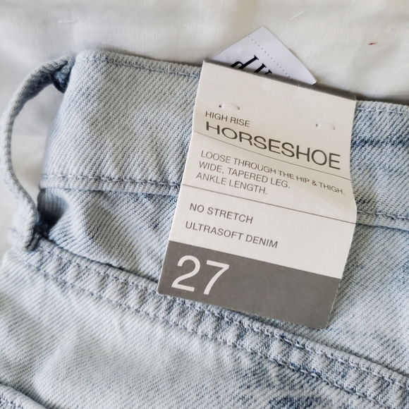 Jeans - Picture 14 of 15